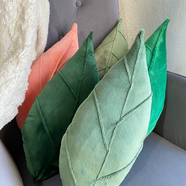 Oreiller en forme de feuille, coussin de feuille, chambre de bébé neutre, décor de jungle, cadeau pour amoureux des plantes, feuilles naturelles, coussin de canapé, couleurs d'automne, nature