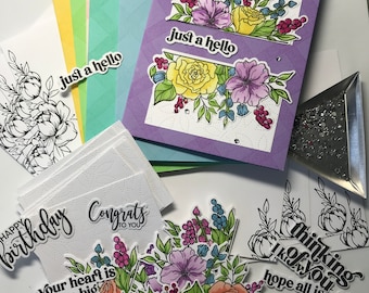 Kit para hacer tarjetas florales: Tarjetas con relieve y frases troqueladas.