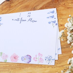 CORRESPONDENCE CARDS with blue flowers and personalised with a name