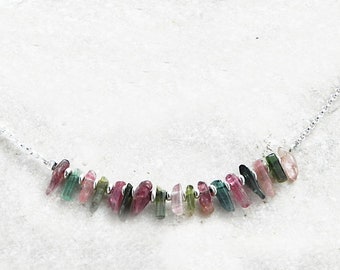 Dainty Pink Tourmaline Necklace / Thin Choker with Watermelon Tourmaline / Silver Raw Tourmaline Sticks / Pinkish Gemstone Layering Chain