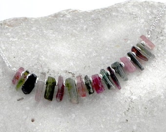 Dainty Pink Tourmaline Necklace / Thin Choker with Watermelon Tourmaline / Silver Raw Tourmaline Sticks / Pinkish Gemstone Layering Chain