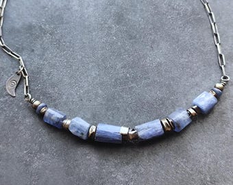 Artisan Raw Silver Necklace with Blue Kyanite, Oxidized Sterling Silver Jewellery, Chain Necklace with Kyanite Bar, Denim Blue Necklace 925