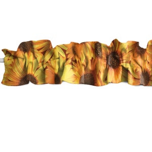Girasoles Estampado Cortina de algodón Manga Topper con volantes por encima y por debajo del bolsillo / Tratamiento de ventana / Pedir personalizar