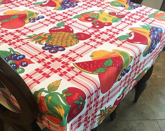 Fruit Bundle on Gingham Cotton Tablecloth / Home / Wedding / Picnic / Diner / Holiday / School / Convention Booth / Event Table Décor