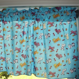 Playful Puppies Cotton Window Valance Curtain Top / Window Treatment / Kitchen / Bedroom / Classroom / Diner / RV / Home Window Décor
