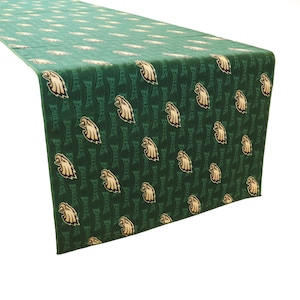Philadelphia Eagles 100% Cotton Table Runner / Home Dining Table Décor / Sports Events / Holidays and Parties / Tailgate / Football Fans