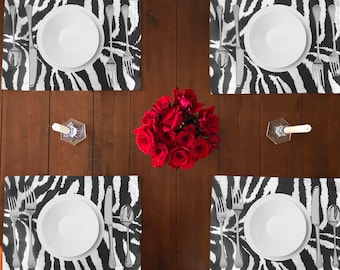 Zebra Print Cotton Placemats Home Dinner Table Décor 13" x 19" (4-pack) / Kids Parties Holidays and Events