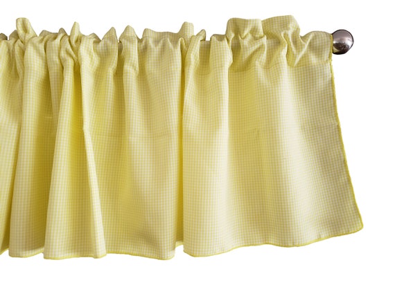 bedroom window curtains size