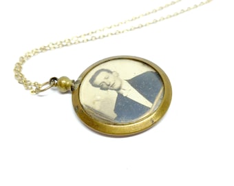 Antique Locket Double Sided Locket Pendant Edwardian Necklace Photograph 1900s Couple Round Glass Bronze Anonymous