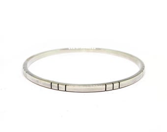ヴィンテージ スターリングシルバー ラージ ヘビー バングル