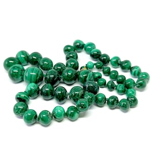 Malachite Necklace Vintage Malachite Beads Long Graduated Knotted Strand Vintage Gemstone Crystal Necklace