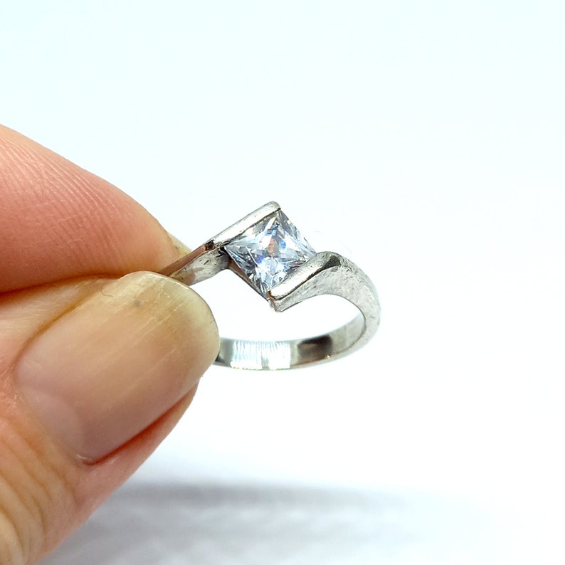 Bague en argent sterling Stone Twist Setting Crystal Diamond Paste Taille P 925 image 1