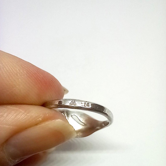 Sterling Silver Wave Ring Solid Silver 925 Vintag… - image 7