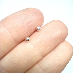 Sterling Silver Stud Earrings Plain 2.5mm 925 Solid Silver Vintage 1980s 90s Nose Stud