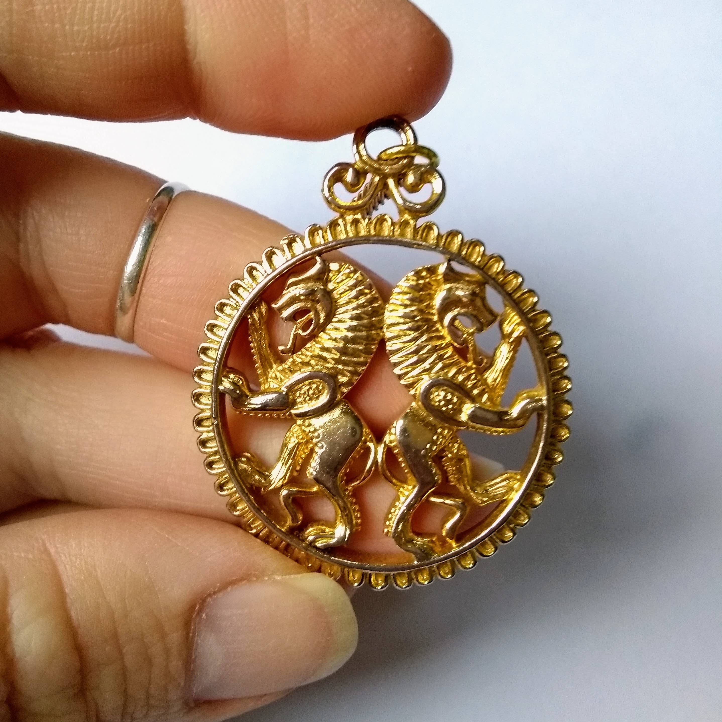 Gold Lion Pendant Double Heraldic Symbol Vintage Medallion Etsy