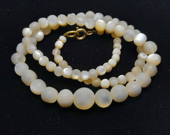 Art Deco Mother of Pearl Bead Necklace Hand Carved Shell Beaded Necklace Antique Vintage 1930s