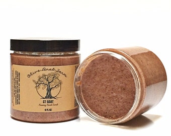 St. Goat Facial Scrub - Schuimend en zacht - crèmezeep van geitenmelk