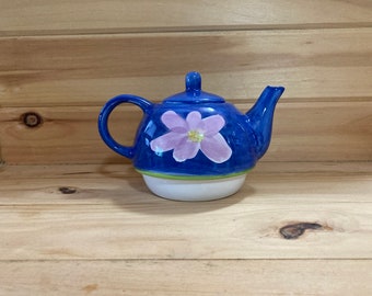 Little Blue Teapot
