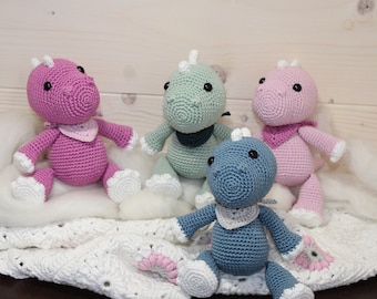 Drache gehäkelt Kuscheltier Geschenk Baby Geburt Geburtstag