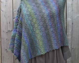 Knitting pattern 'Tiny Bubbles Popover', fingering weight poncho knitting pattern, modern wrap knitting pattern, easy knitting pattern
