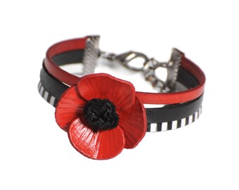 Leather multicolored and poppy cuff bracelet