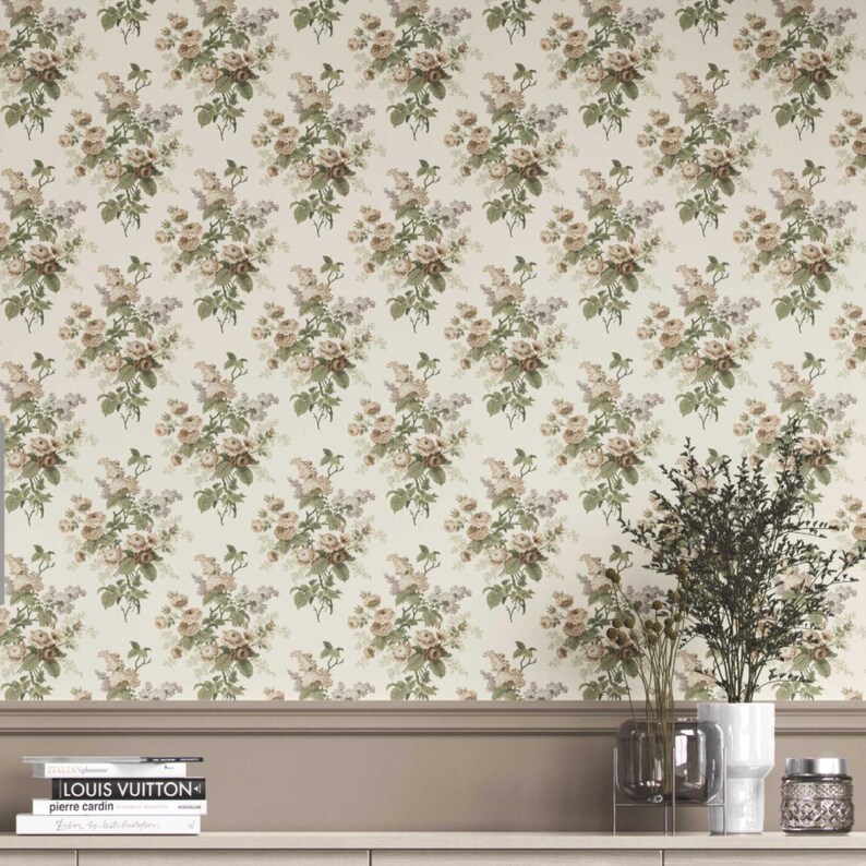 English Floral Print Wallpaper. Extra Wide Roll. Patterned, Non-woven ...