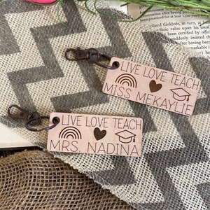 Personalized Keychain, Teacher Gift, Graduation Gift, Nurse Gift, Student Gift, Personalized Gifts, Teacher Appreciation, Daycare Teacher
