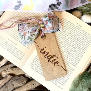Easter Basket Tag, Personalized Easter Place Card Name Tag, Easter Basket Name Charm, Easter Decor, Easter Basket Filler, Personalized Gifts