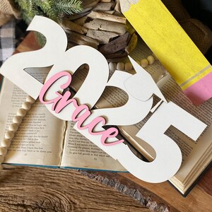 2025 Grad Sign, Graduation Gifts For Her Grad Name Sign 2025 2026 Graduation Decorations Custom Kid Name Sign For Graduation Gift For Him
