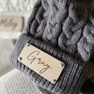 Newborn Baby Beanie, Personalized Newborn Beanie, Beanie with Engraved Patch, Newborn Photo Prop Hat, Name Beanie for Newborn image 4