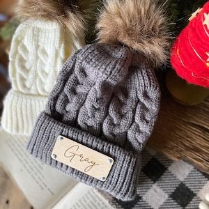 Newborn Baby Beanie, Personalized Newborn Beanie, Beanie with Engraved Patch, Newborn Photo Prop Hat, Name Beanie for Newborn image 6