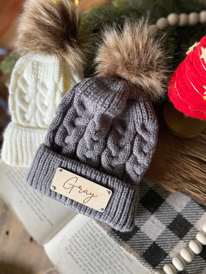 Newborn Baby Beanie, Personalized Newborn Beanie, Beanie with Engraved Patch, Newborn Photo Prop Hat, Name Beanie for Newborn image 6