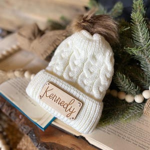 Newborn Baby Beanie, Personalized Newborn Beanie, Beanie with Engraved Patch, Newborn Photo Prop Hat, Name Beanie for Newborn image 3
