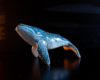 Humpback Whale Ceramic Sculpture - Perfect Gift for Couples, it symbolizes a spiritual connection and sustainable development of the souls