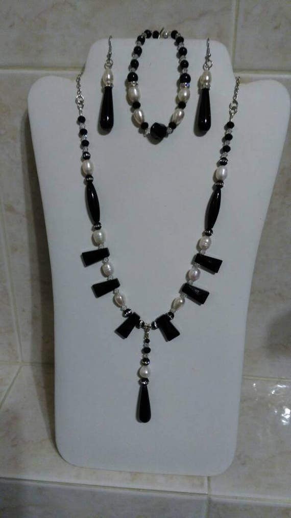 White Pearls and Black Agates.  3 piece jewelry suite