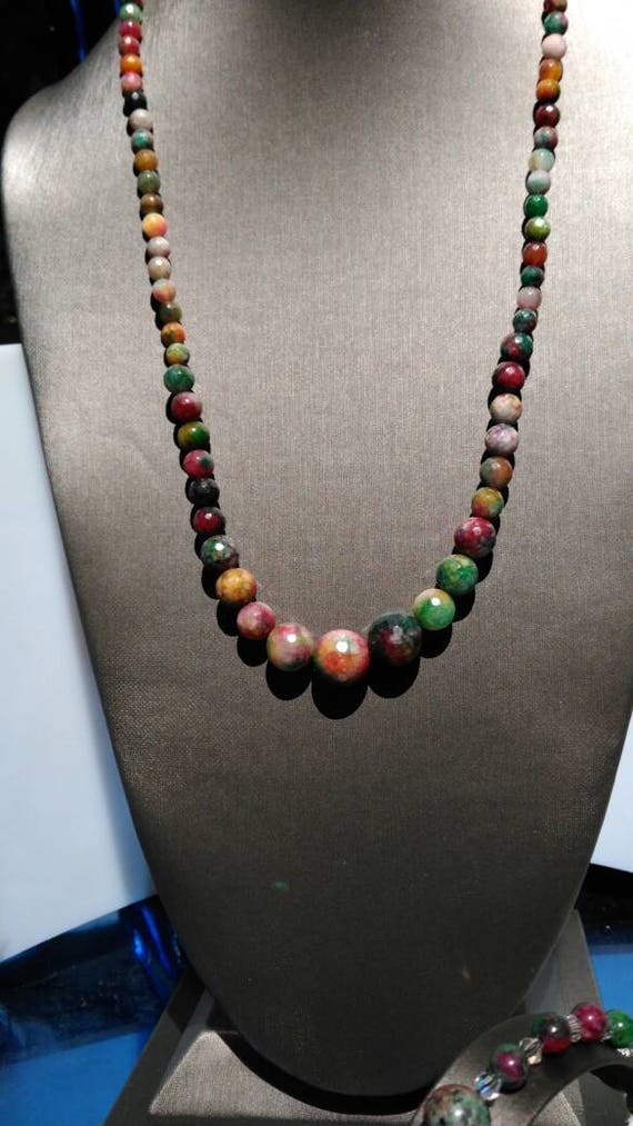 Ruby in Zoisite Red and green