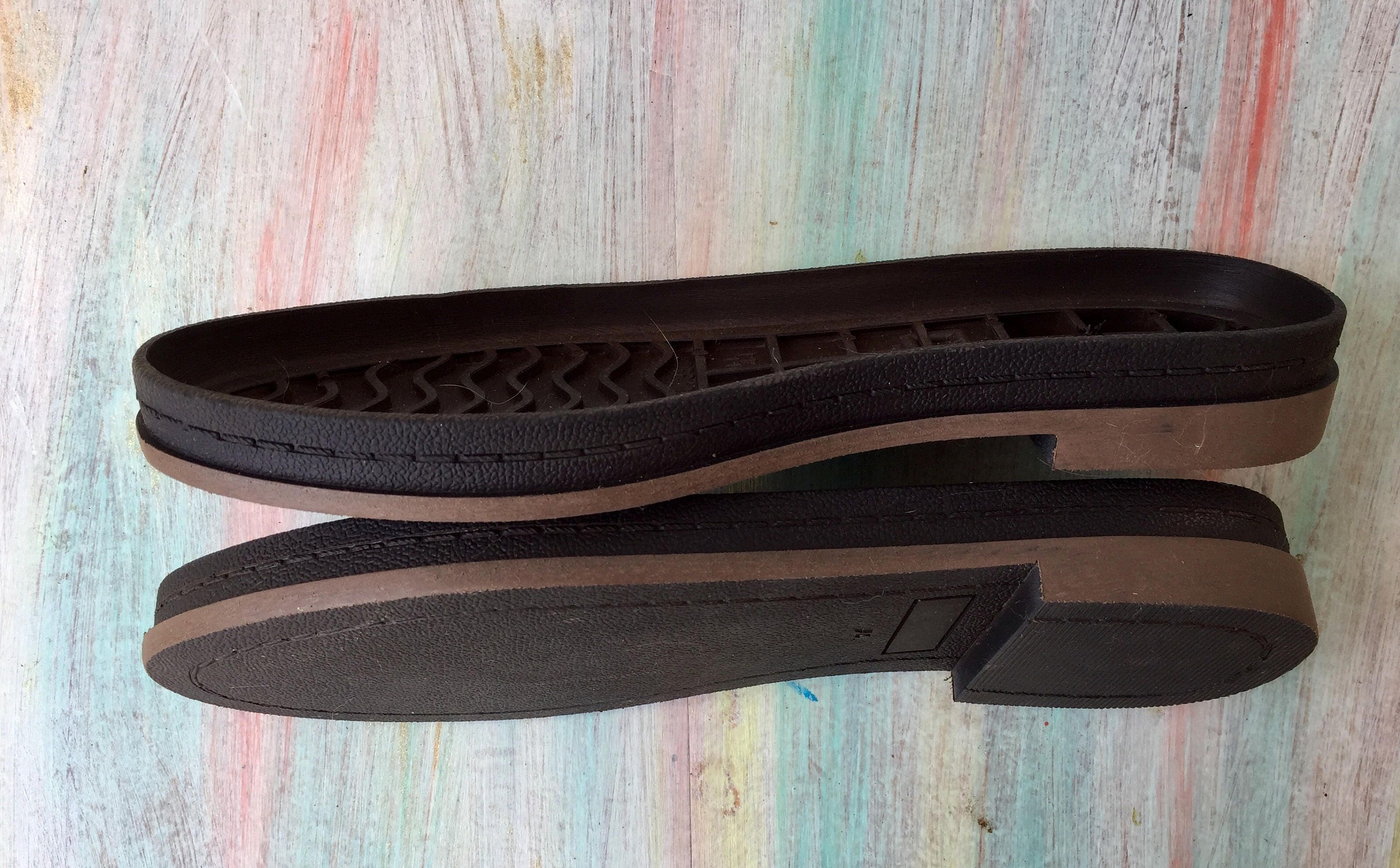shoe with canvas upper and cord sole