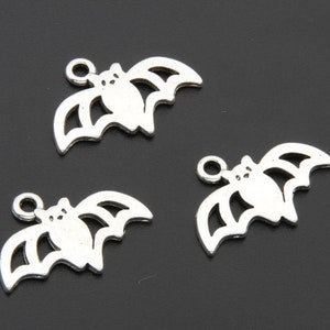 Bat Charms, Halloween Charms, Horror , Scary, Spooky, Wildlife Charms,