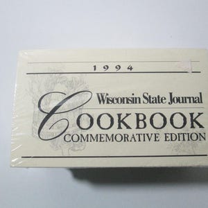Vintage Recipe Cards  Wisconsin Recipes / Wisconsin Cookbook / Midwestern Cooking