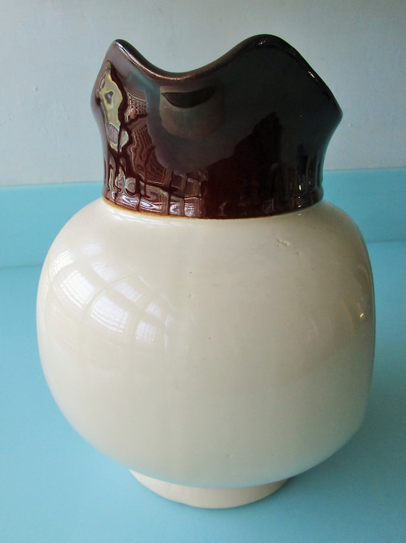 Ships FREE! Mccoy Pottery Pitcher No 202 Flower Rooster Motif 10