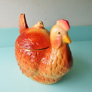 SHIPS FREE! Rare 1940s Vintage Fapco Hen + Chick Cookie Jar  Ceramic Cookie Jar / Kitchen Canister  Made in USA Fredericksburg Pottery Co