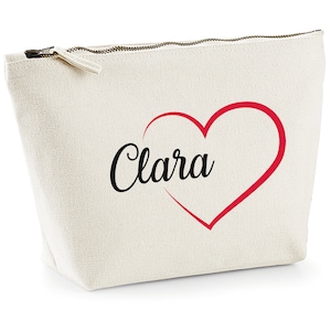 Trousse personnalisée avec coeur, marquage prénom, trousse de toilette, cadeau anniversaire, trousse bijoux, cadeau personnalisé