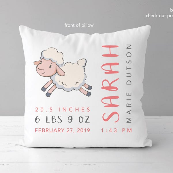Almohada con estadísticas de nacimiento de cordero / Anuncio de nacimiento personalizado / Regalo para baby shower de niño o niña / Habitación infantil de cordero / Decoración para bebé oveja *