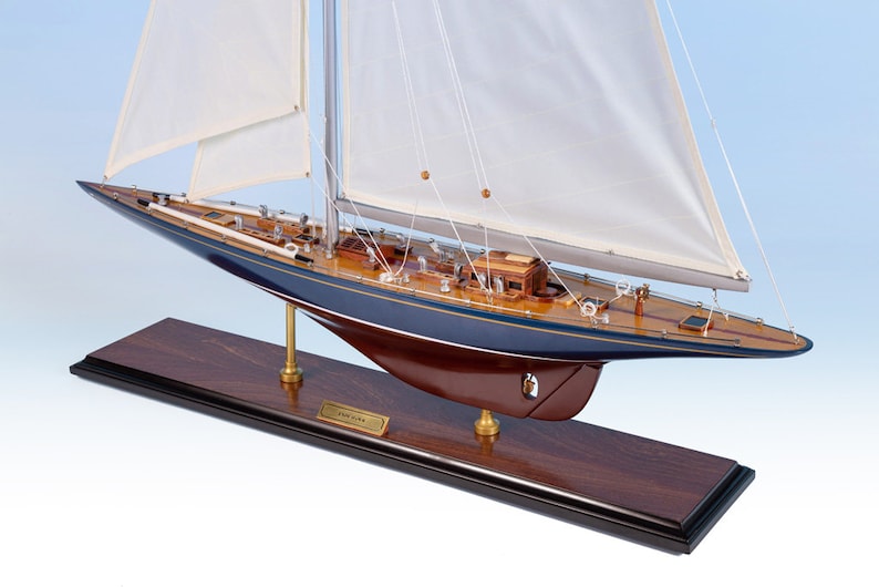 ENDEAVOUR PAINTED Wooden Sailboat 70cm