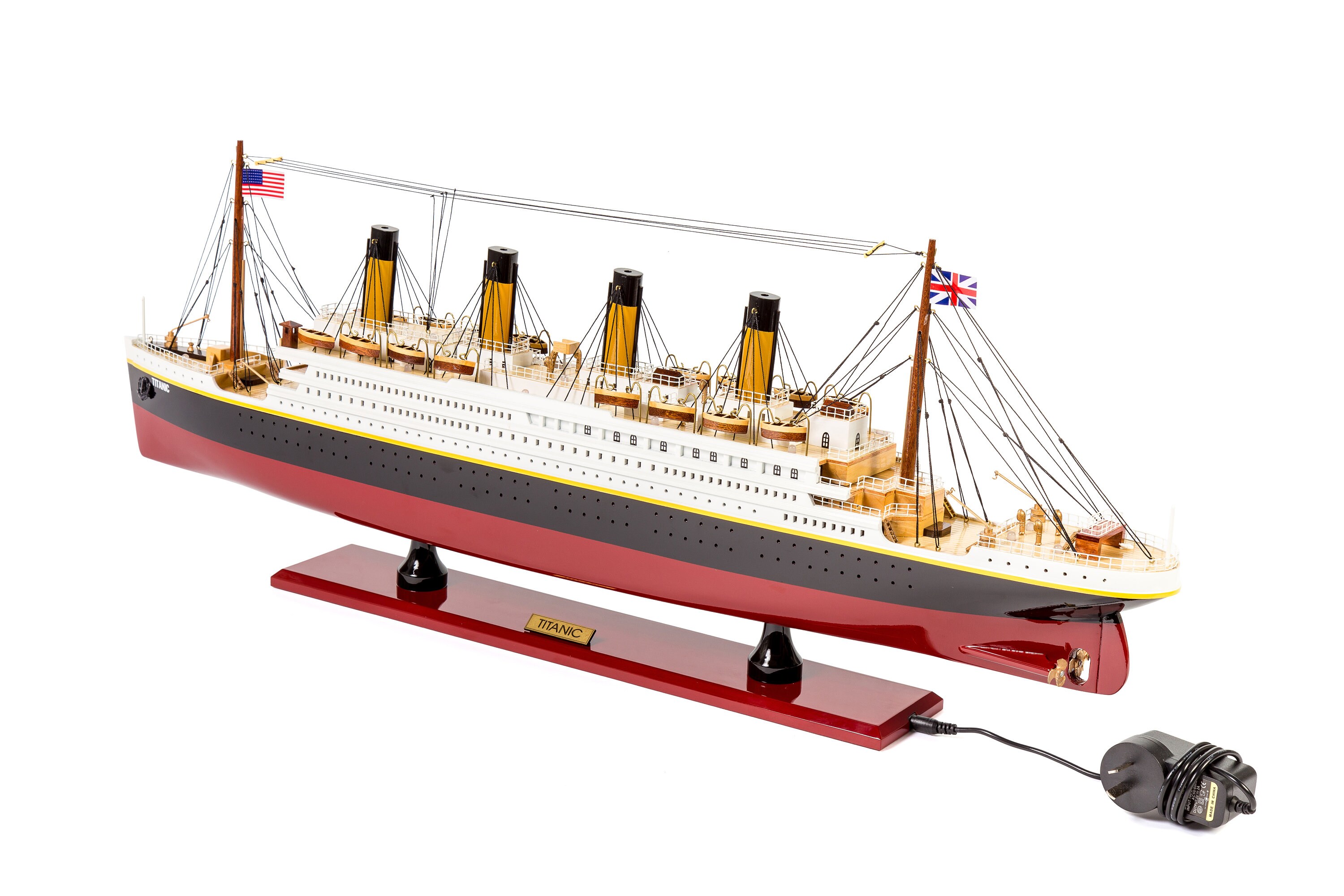 RMS TITANIC Titanic Model with LIGHTS 80cm - België