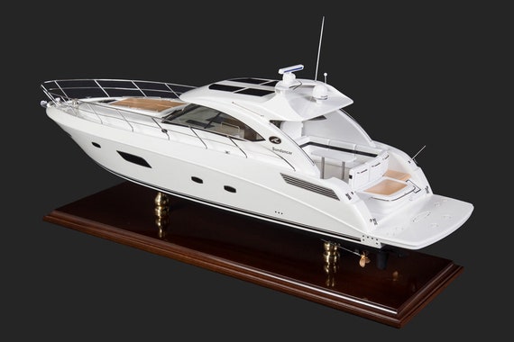 Sea Ray Sundancer Motor Yacht Model 27.5 70cm Sea Ray Sport Yacht Replica,  Wooden Boat Model, Great Gift or Nautical Home Decor 