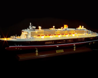 Queen Mary 2 Model Cruise with LED lights 86cm (34") - SPECIAL EDITION, Wooden Cruise Models, Wooden Ship Models, Models with Lights