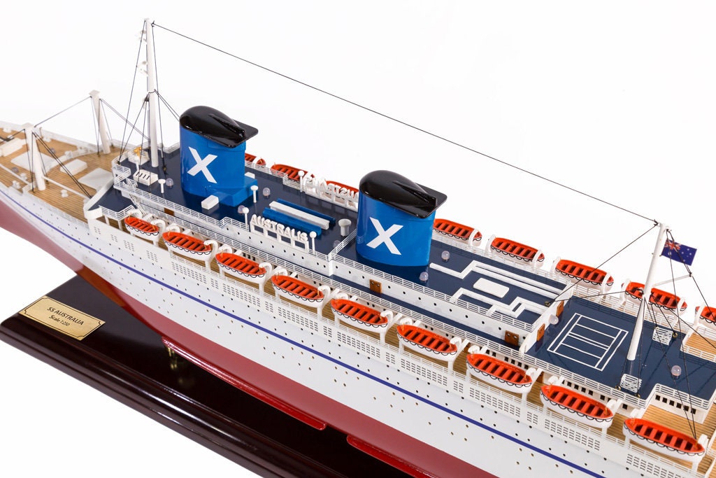 SS Australis (SS America) Model Cruise With LED Lights 86cm (33.5 ...