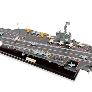 HMSユニコーン航空母艦モデル - イギリス海軍 - 90 cm木製航空母艦