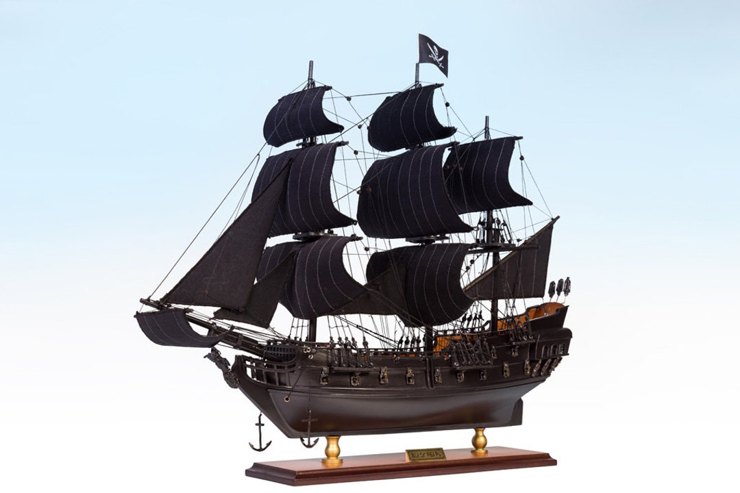 The Black Pearl : fictional model ship in Pirates of the Caribbean - 35